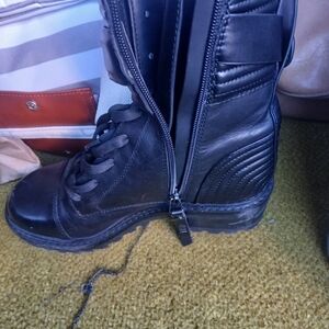 Black DKNY Women's Boots. Size 7